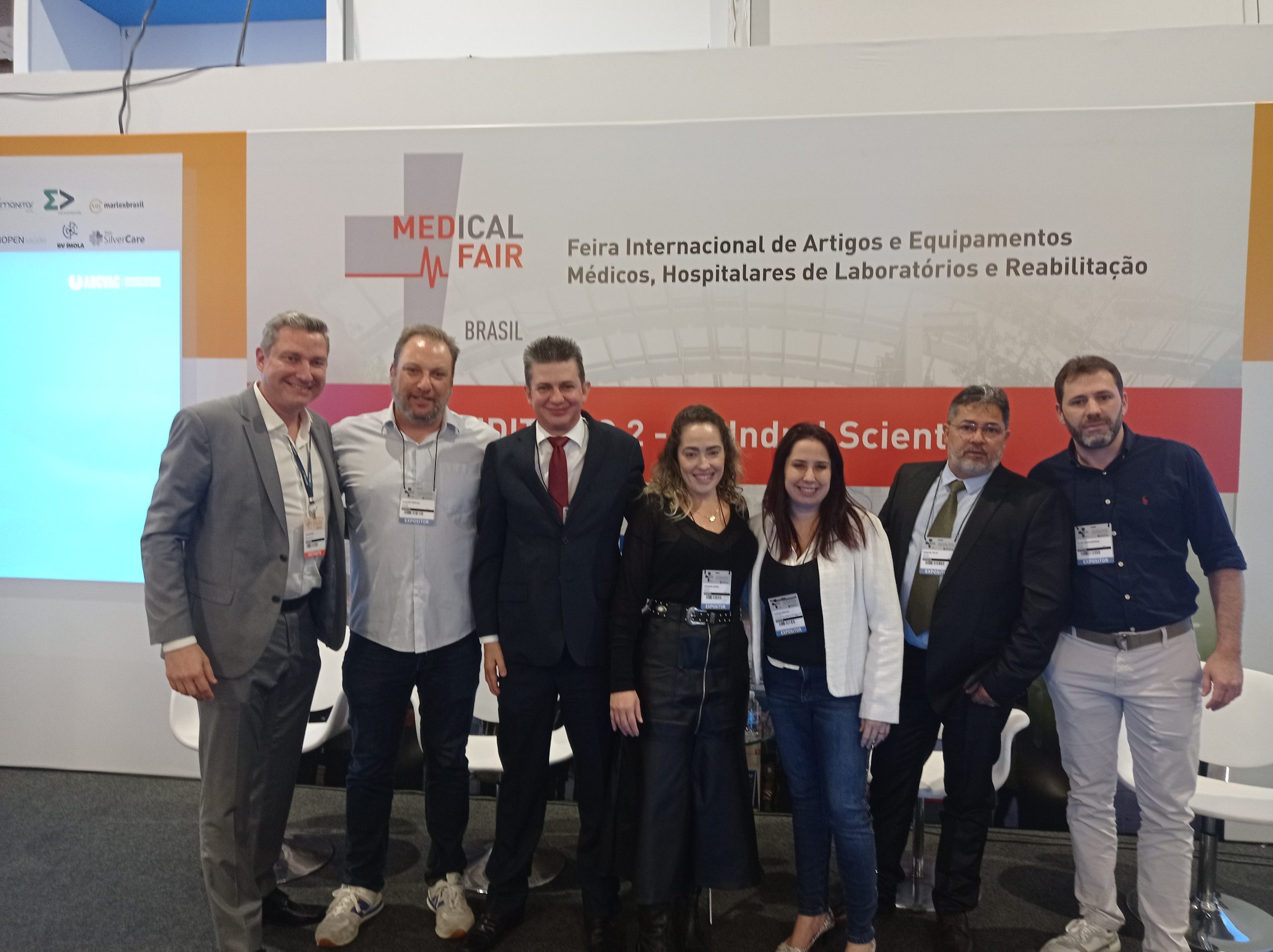 Diretoria da ABCVAC e Indrel na Medical Fair Brasil