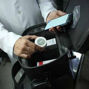 Monitorando a temperatura da caixa de vacinas pelo dispositivo móvel